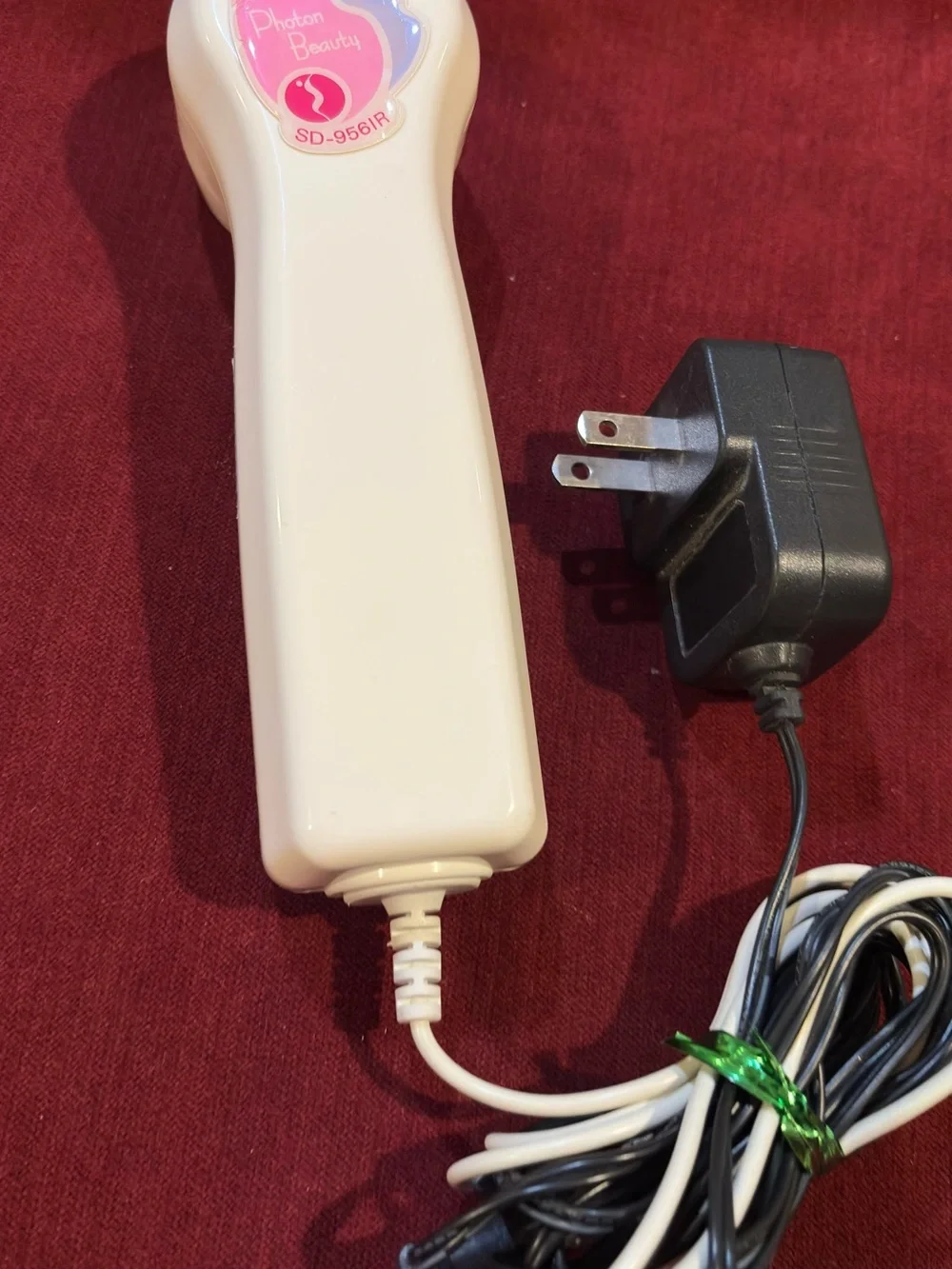 Handheld Facial Beauty Massager Wand - Made in Taiwan